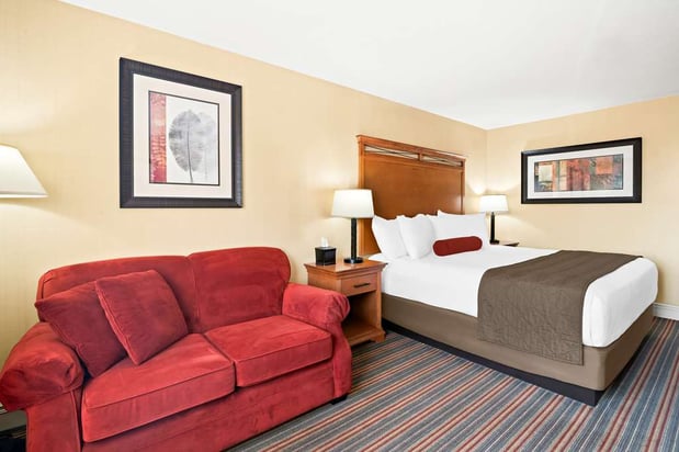 Images Best Western Newberry Station