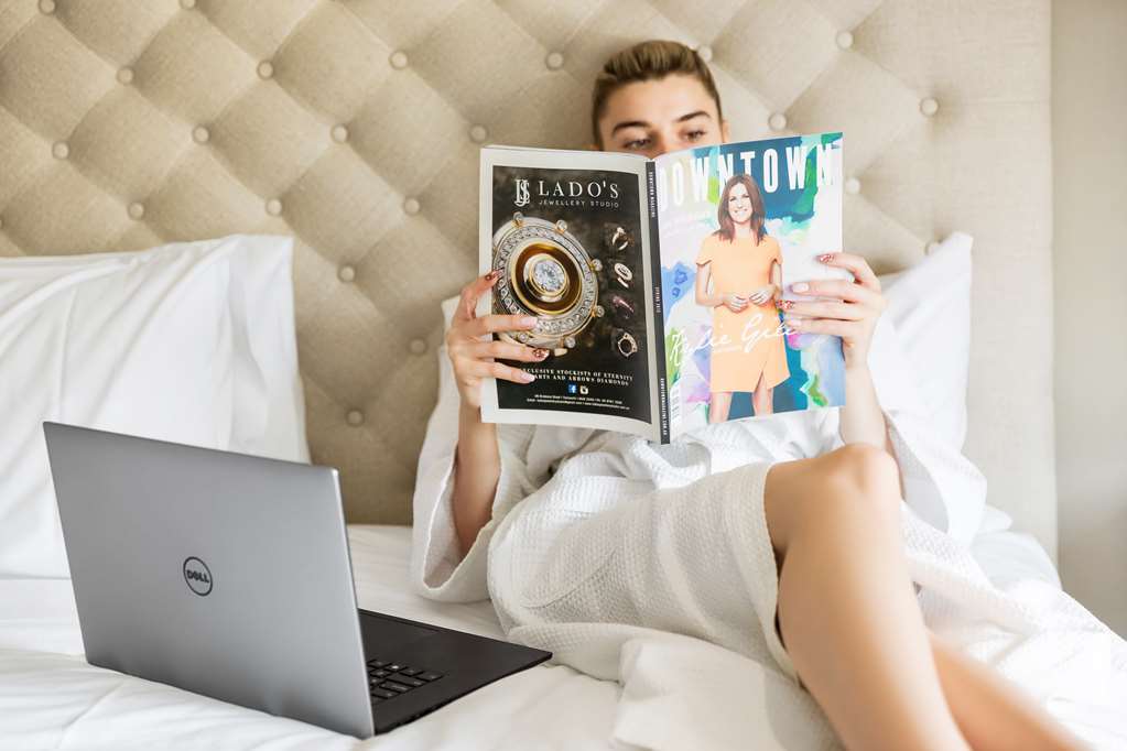 Images Best Western Sanctuary Inn