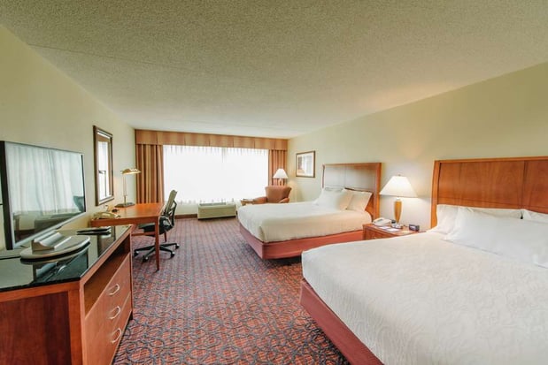 Images Hilton Garden Inn Manchester Downtown