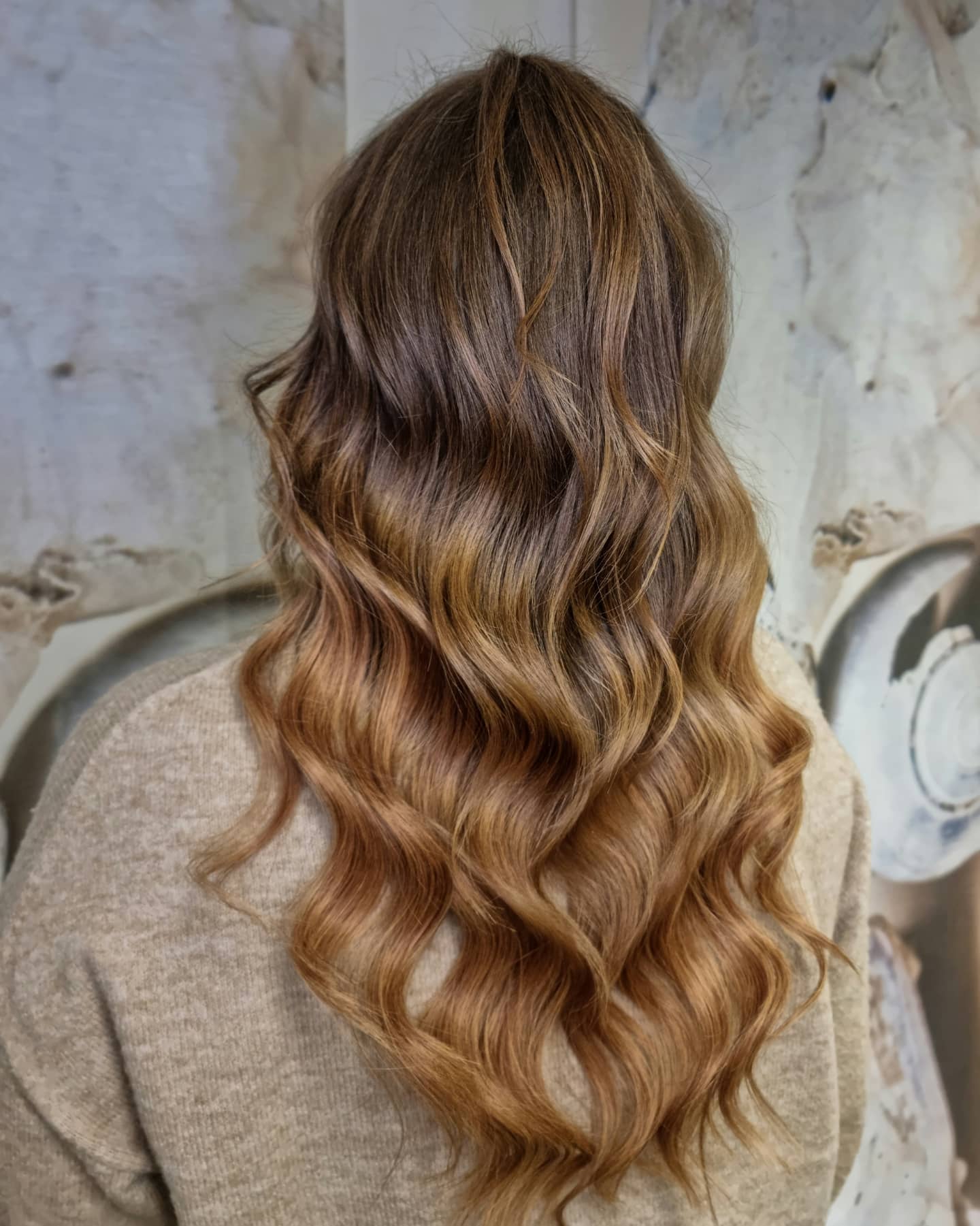 Coiffure Haarwerk, Bahnhofstrasse 135 in Niederuzwil