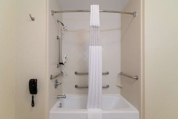 Images Hampton Inn & Suites Detroit/Chesterfield Township