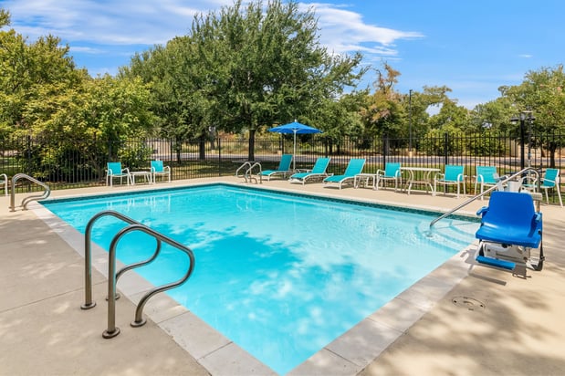 Images Holiday Inn Express & Suites Austin SW - Sunset Valley by IHG