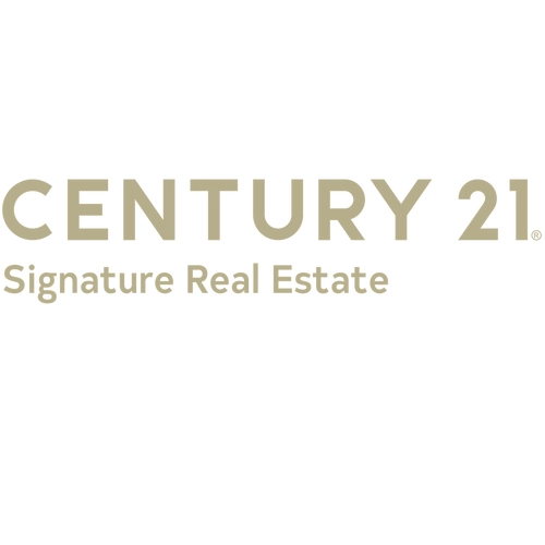 Nicole Leusink, Realtor with Century 21 Signature Real Estate