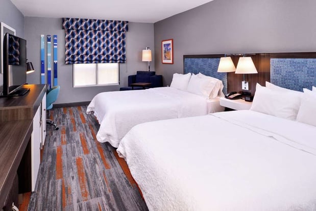 Images Hampton Inn & Suites Legacy Park-Frisco