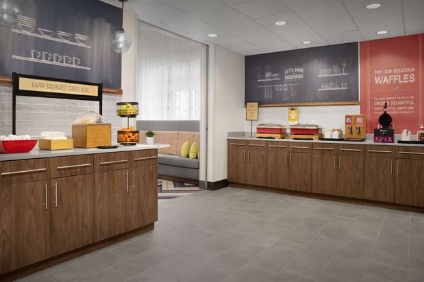 Images Hampton Inn & Suites Williston
