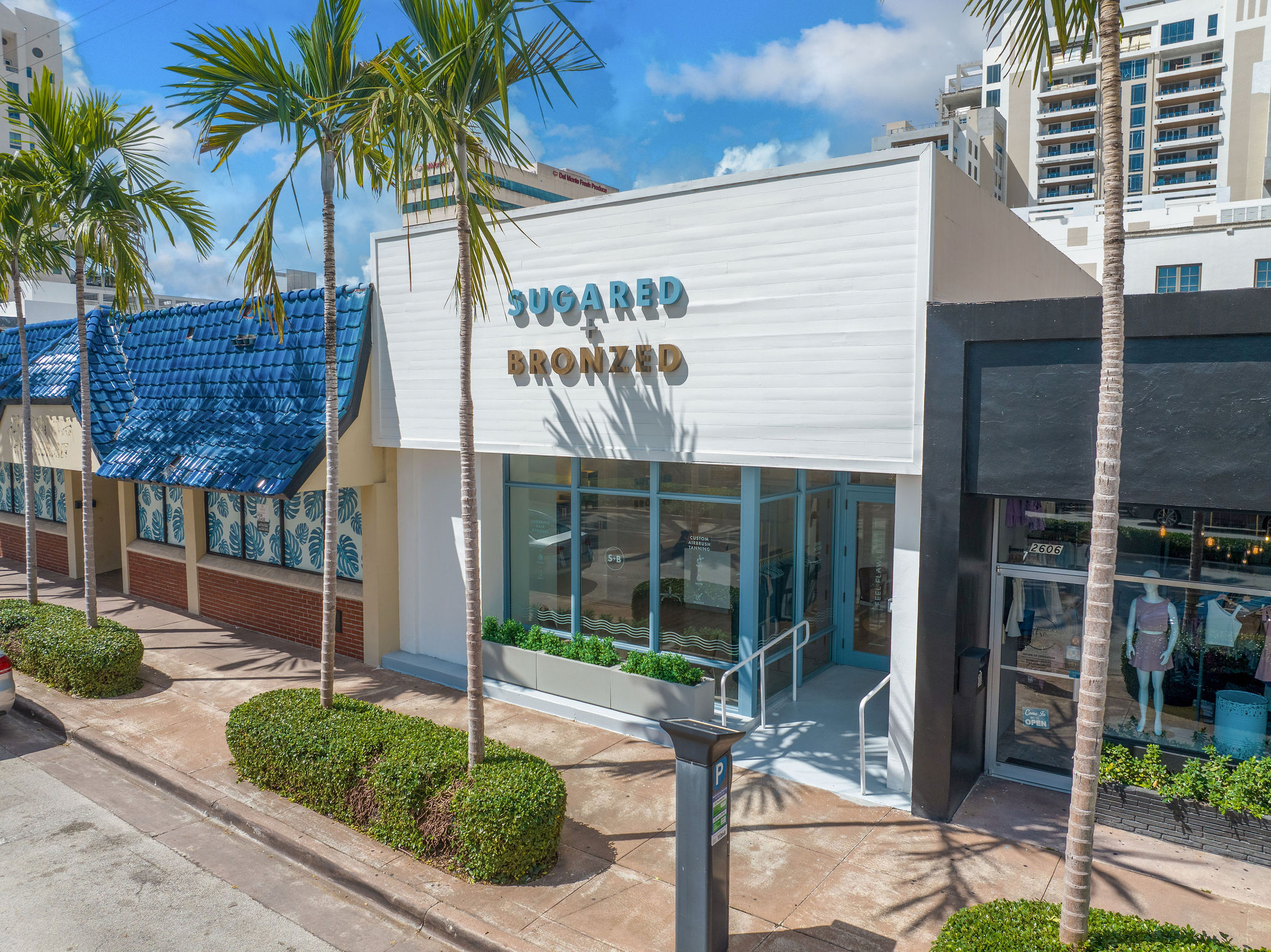 SUGARED + BRONZED Coral Gables Storefront