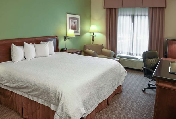 Images Hampton Inn & Suites Youngstown-Canfield