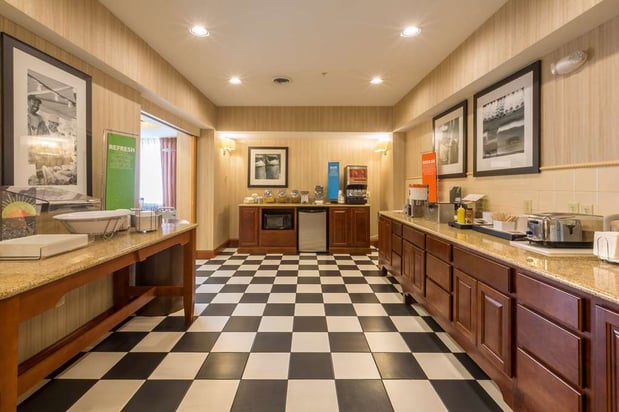 Images Hampton Inn Goshen
