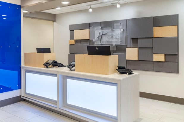 Images Holiday Inn Express & Suites Albuquerque Midtown by IHG