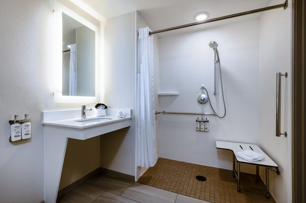 Images Holiday Inn Express & Suites Missoula Northwest by IHG