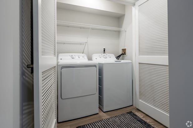 Images The Kentshire Apartments