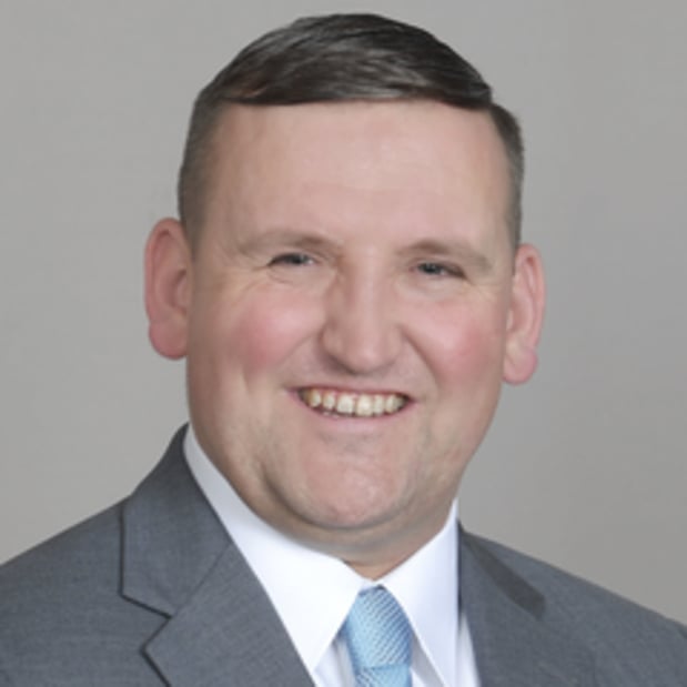 Images Edward Jones - Financial Advisor: Zachary R Webb, AAMS®