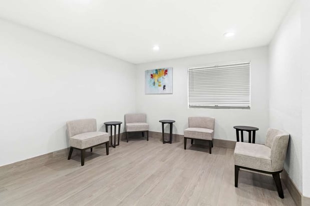 Images SureStay by Best Western Groves