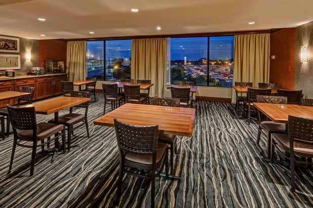 Images Hilton Knoxville Airport
