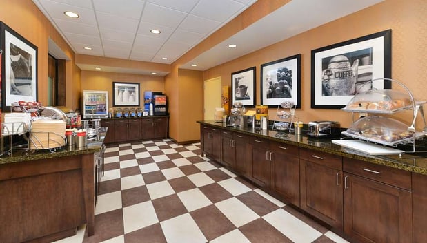 Images Hampton Inn Clinton