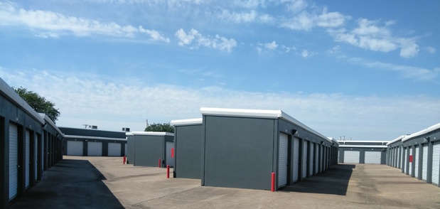 Images Best Little Warehouse In Texas