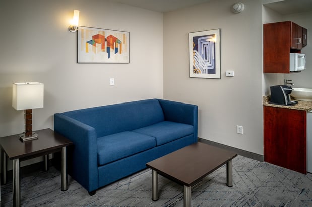 Images Holiday Inn Express & Suites Charleston NW - Cross Lanes by IHG