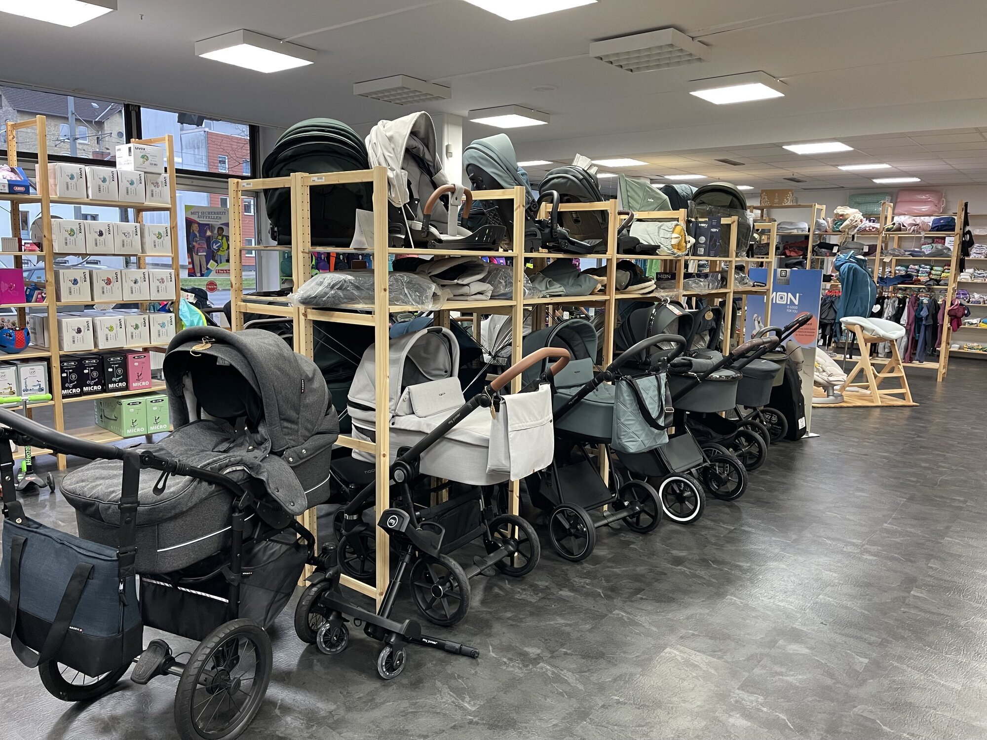 Löwenkidz - die Kindersitzprofis in Braunschweig, Luisenstraße 27 in Braunschweig