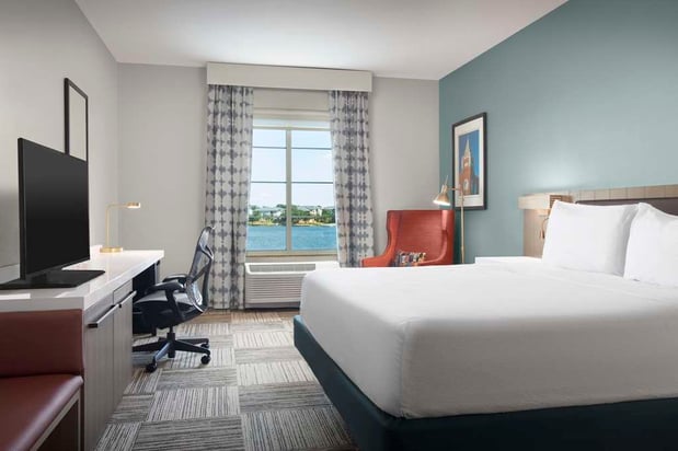 Images Hilton Garden Inn Granbury