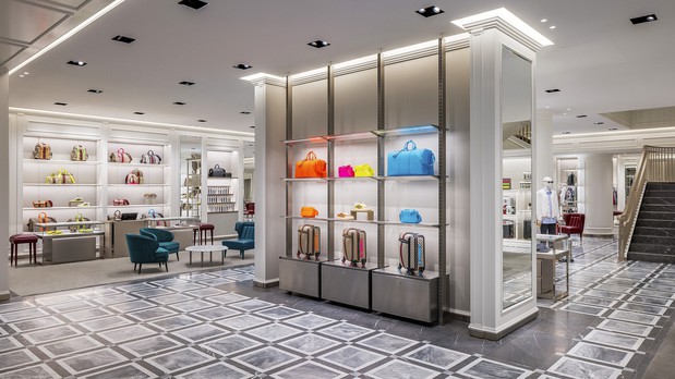 Images Gucci - Costa Mesa Flagship