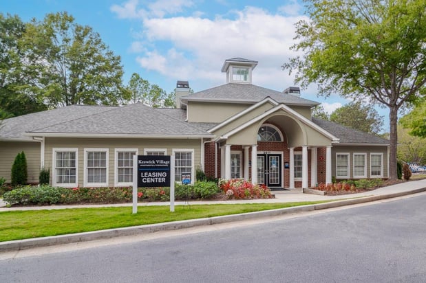 Images Keswick Village Apartments & Townhomes