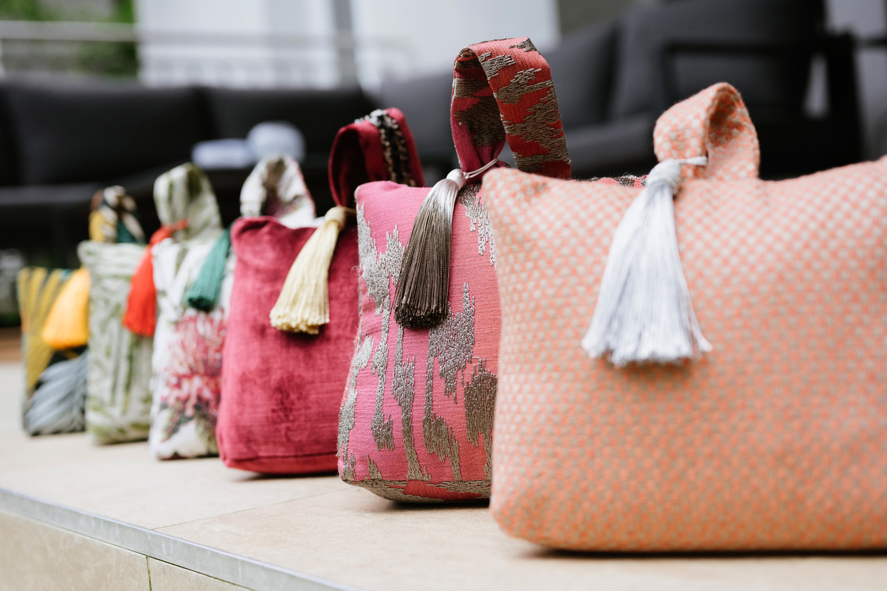 Bild 7 von HOLLY INTERIORS