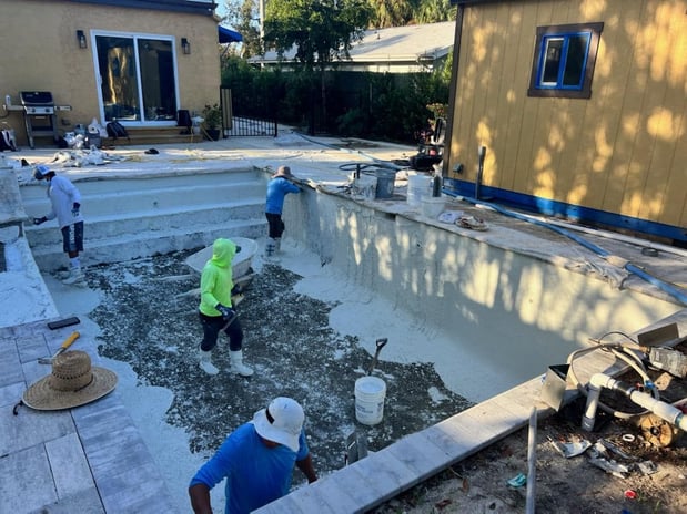 Images USA Pool Builders