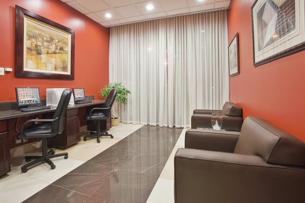Images Holiday Inn Binghamton Downtown by IHG
