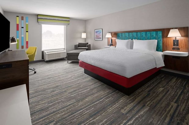 Images Hampton Inn Cleveland Airport-Tiedeman Rd