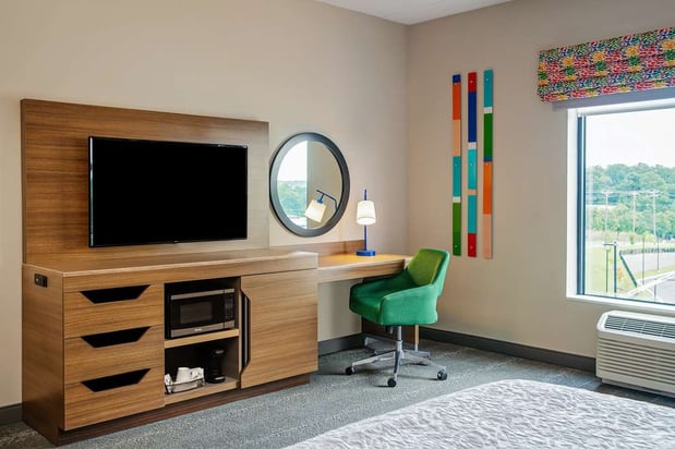 Images Hampton Inn & Suites Raleigh Midtown