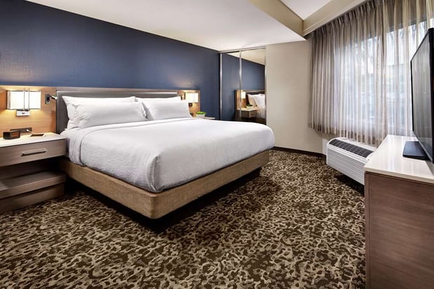 Images Hilton Garden Inn San Diego Mission Valley Stadium
