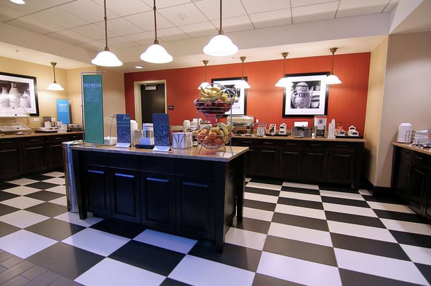 Images Hampton Inn & Suites Grand Forks