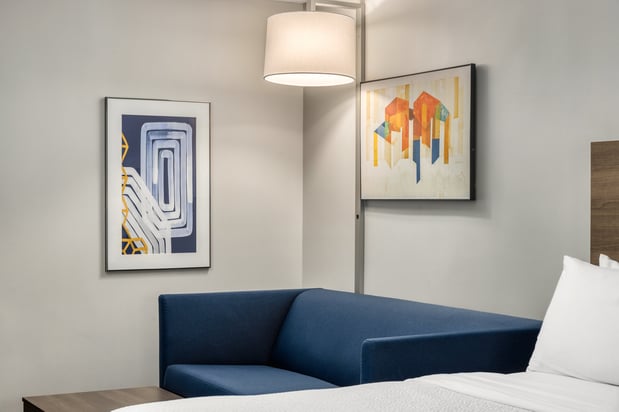 Images Holiday Inn Express & Suites Portland-Jantzen Beach by IHG