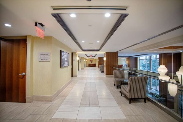Images Hilton Garden Inn Bethesda Downtown