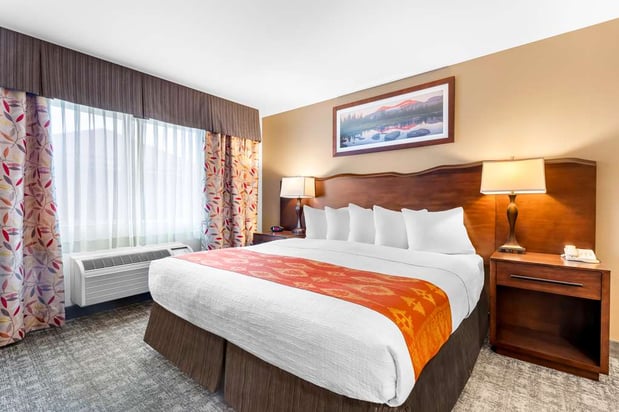 Images Best Western Rocky Mountain Lodge