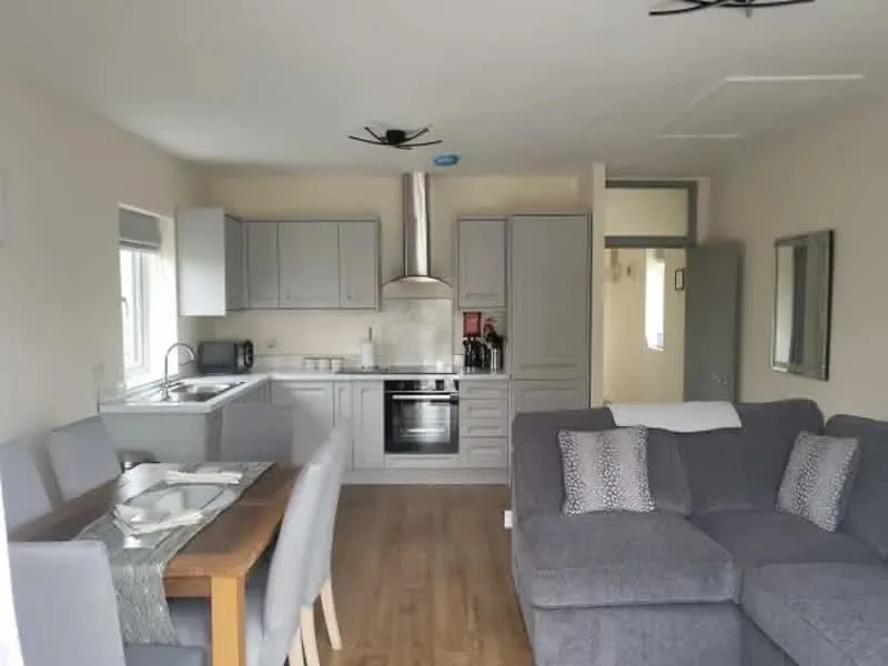 Images Cottingham Holiday Cottages