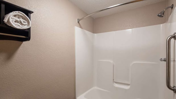 Images Best Western Plus Newark/Christiana Inn