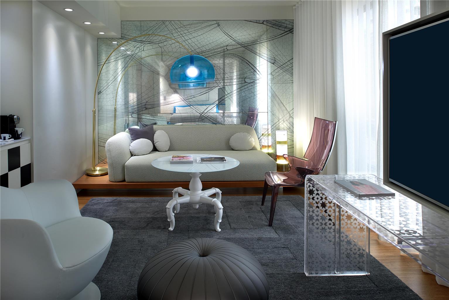 Guest room