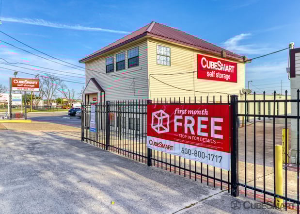 Images CubeSmart Self Storage