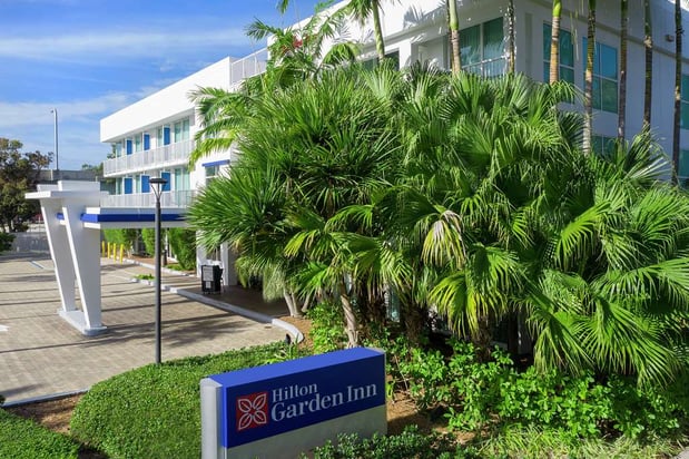 Images Hilton Garden Inn Miami Brickell South