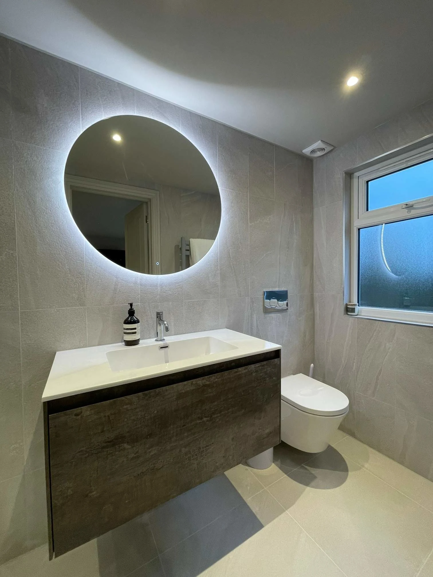 Images Ridgeline Lofts Ltd