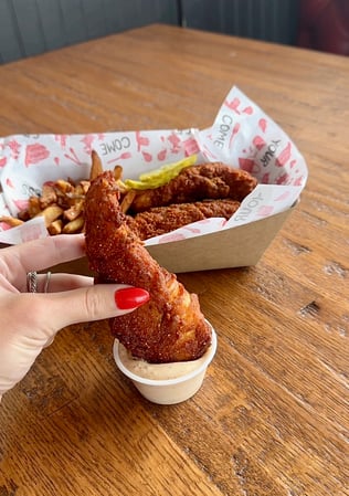 Images Fry the Coop (Portage Park)