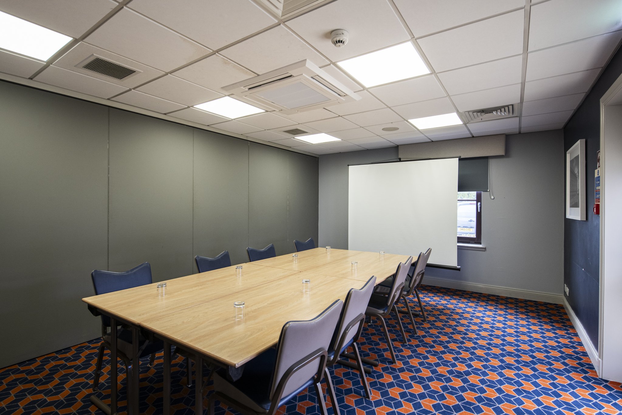Images Holiday Inn Express Perth by IHG