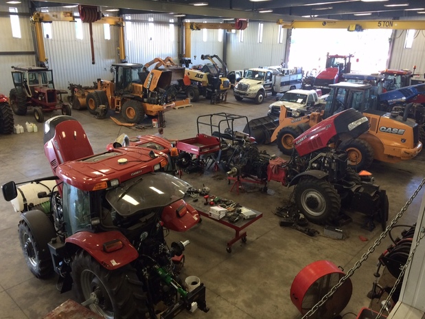 Images Titan Machinery