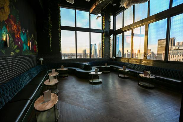 Images Somewhere Nowhere NYC - Lounge, Nightclub & Rooftop Pool