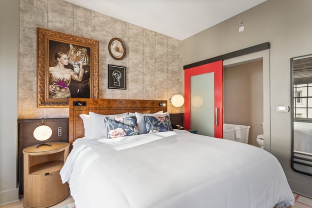 Images Hotel Indigo Baton Rouge Downtown by IHG
