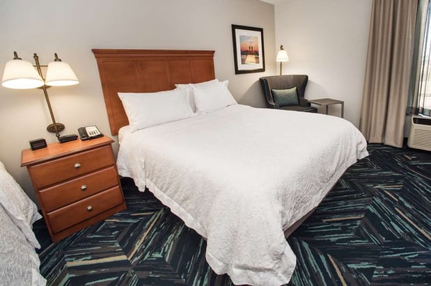 Images Hampton Inn Louisville-North/Clarksville