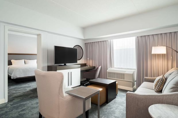 Images Hampton Inn Philadelphia Center City-Convention Center