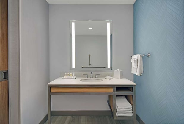 Images Hilton Garden Inn Houston Medical Center