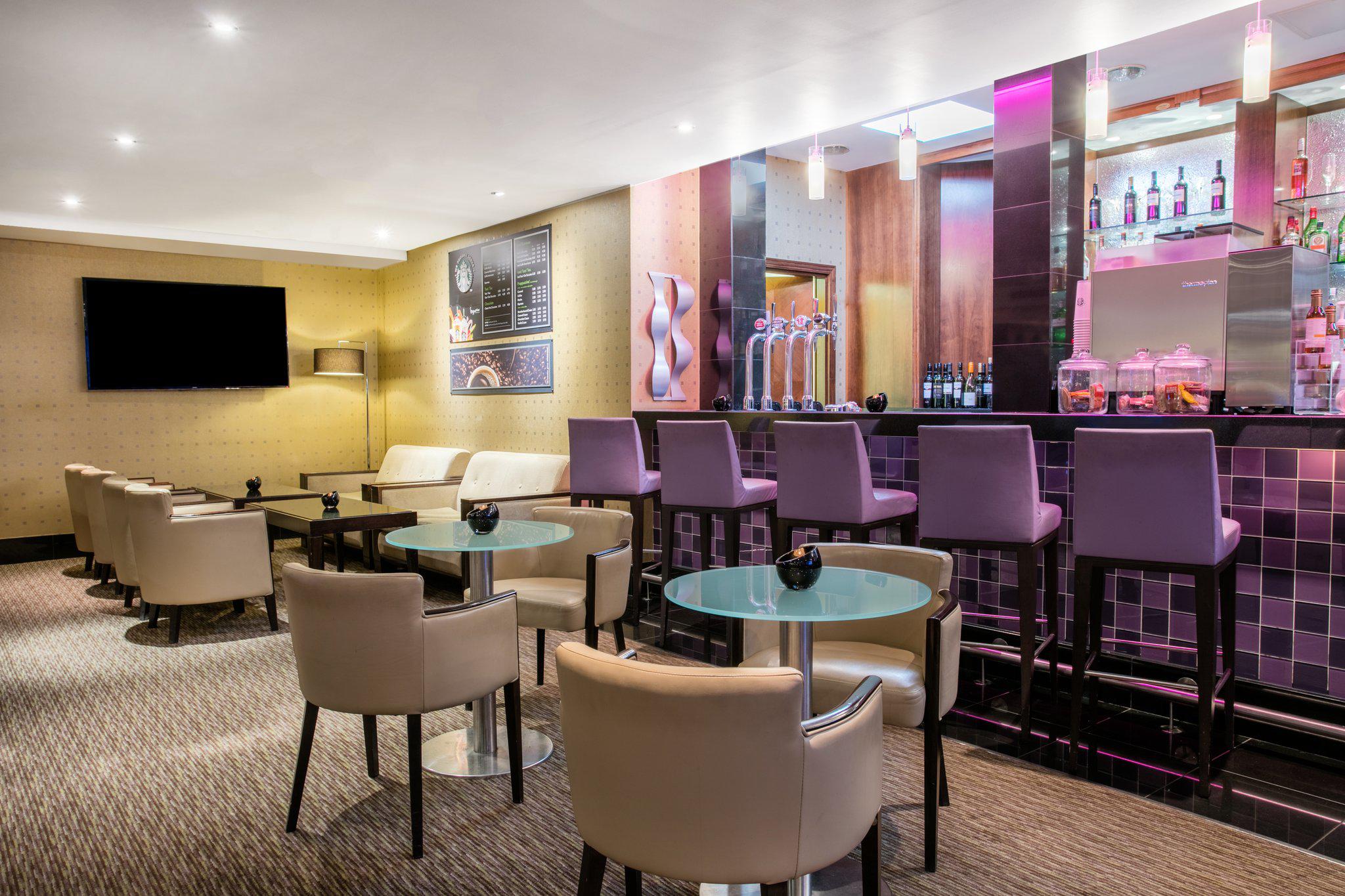 Images Crowne Plaza London - Ealing, an IHG Hotel